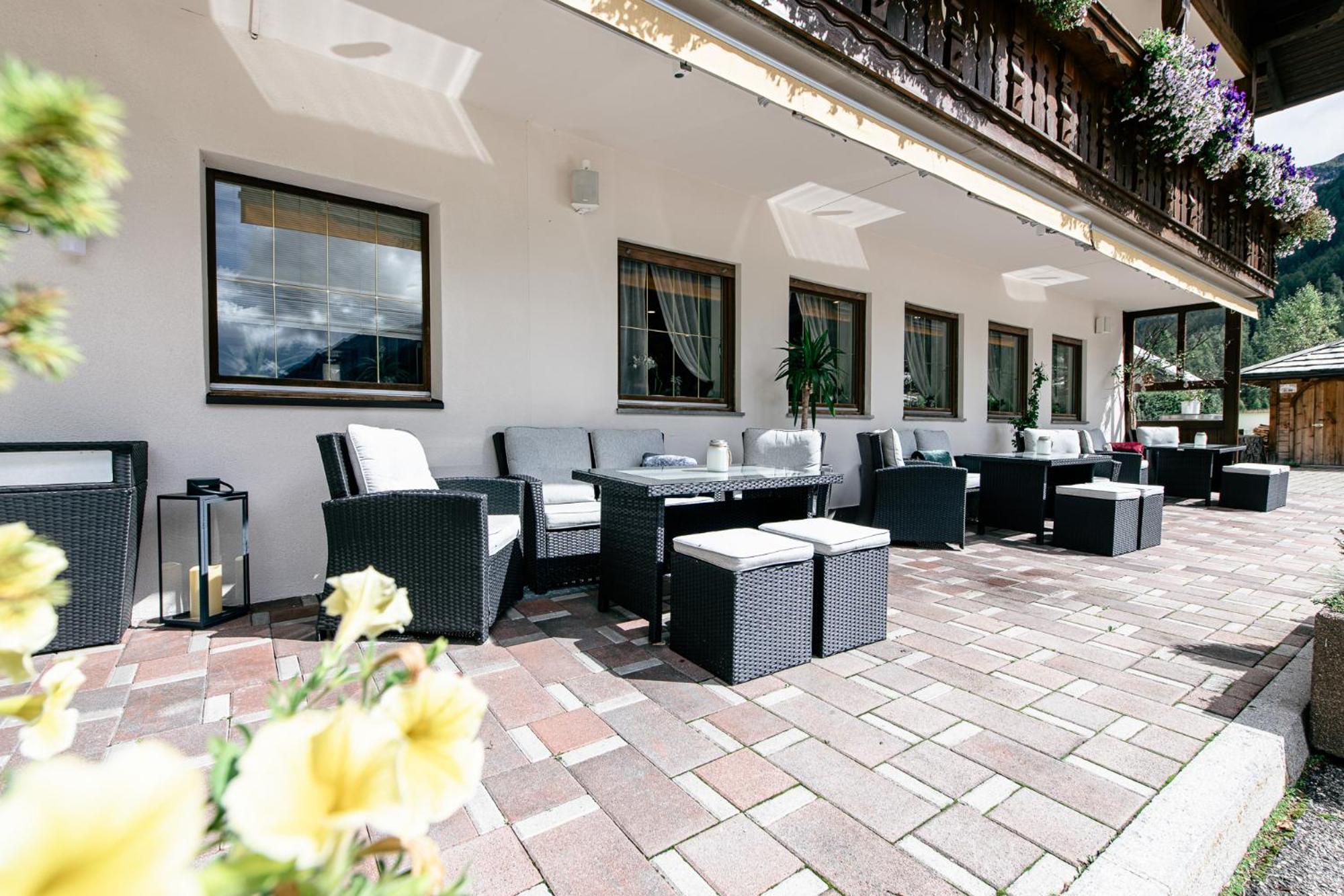 Hotel Bacher ริวา ดิ ตูเรส ภายนอก รูปภาพ